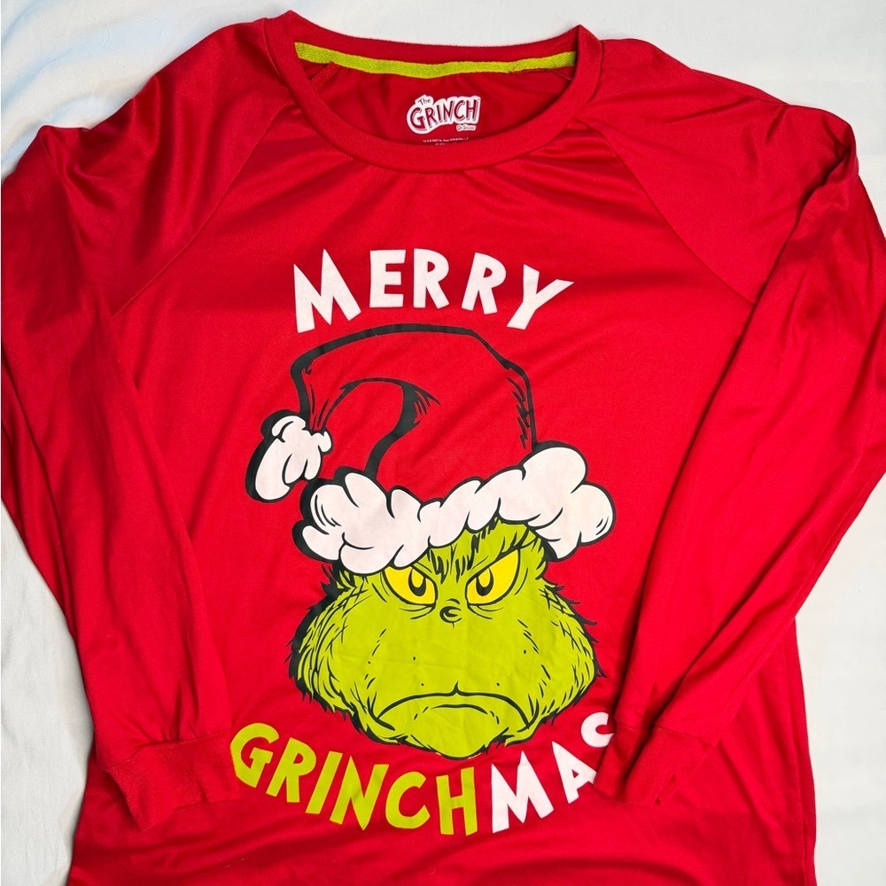 Grinch Pajamas Set - Red and White - Picture 5 of 7